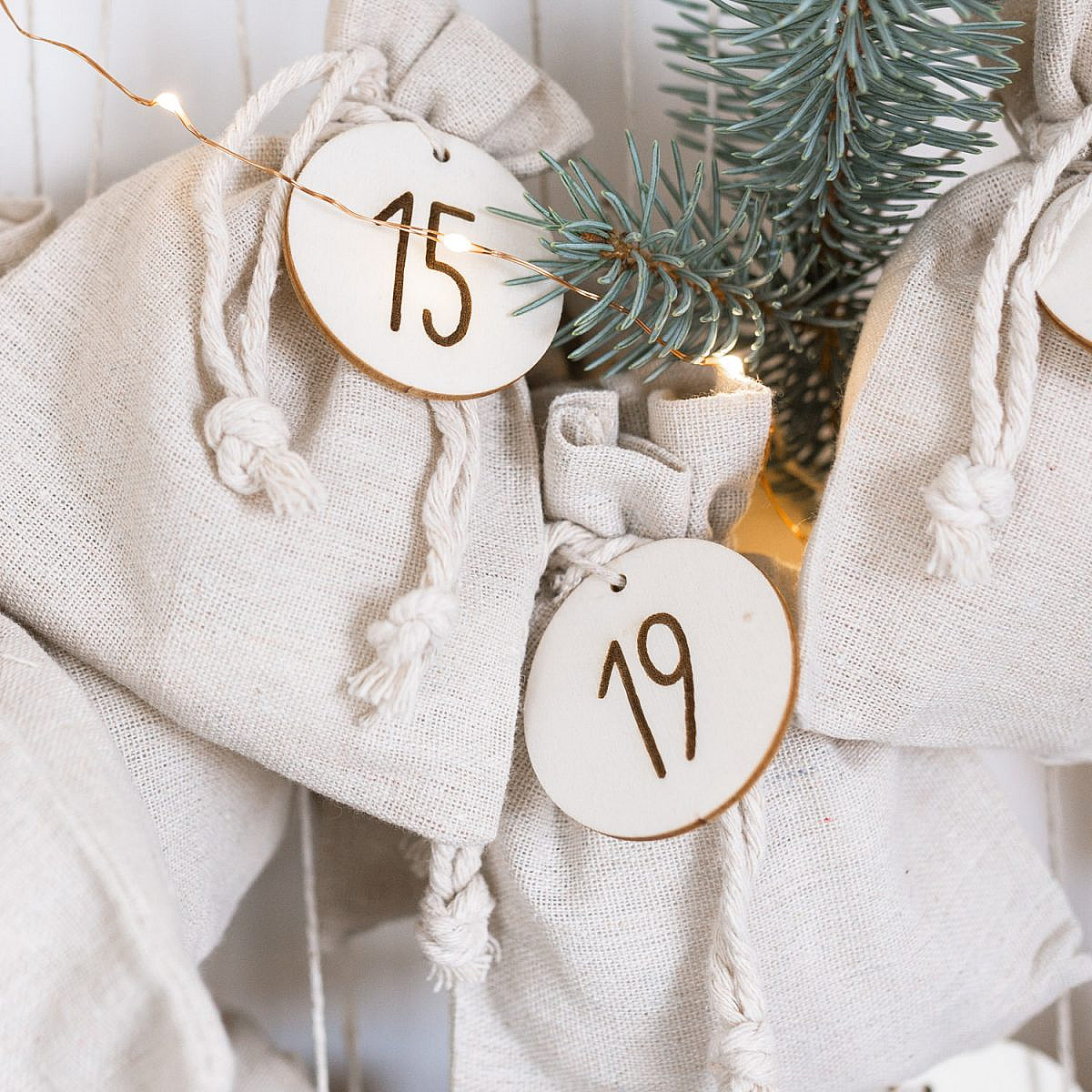 Personalisierter Adventskalender - Schneeflocken – Bild 6