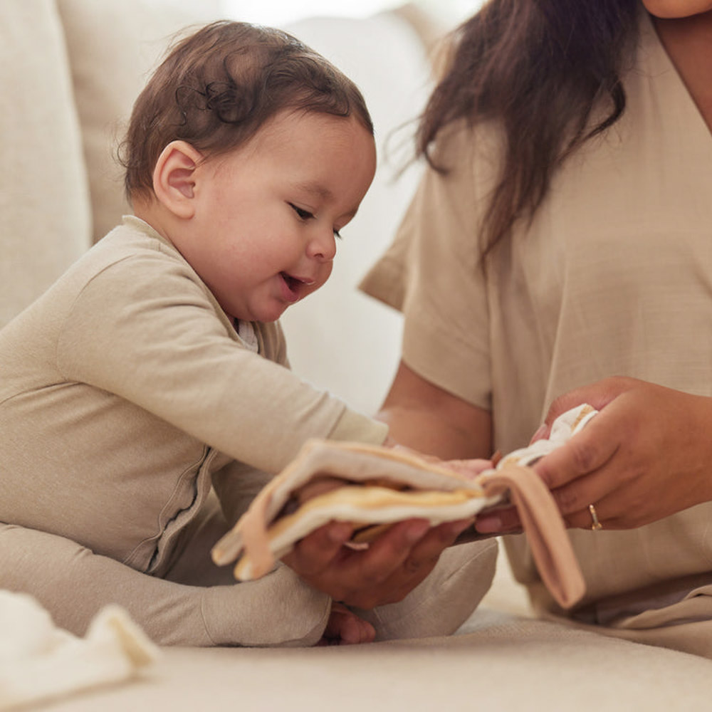 Stoffbuch mit Aktivitäten - Garten – Bild 3