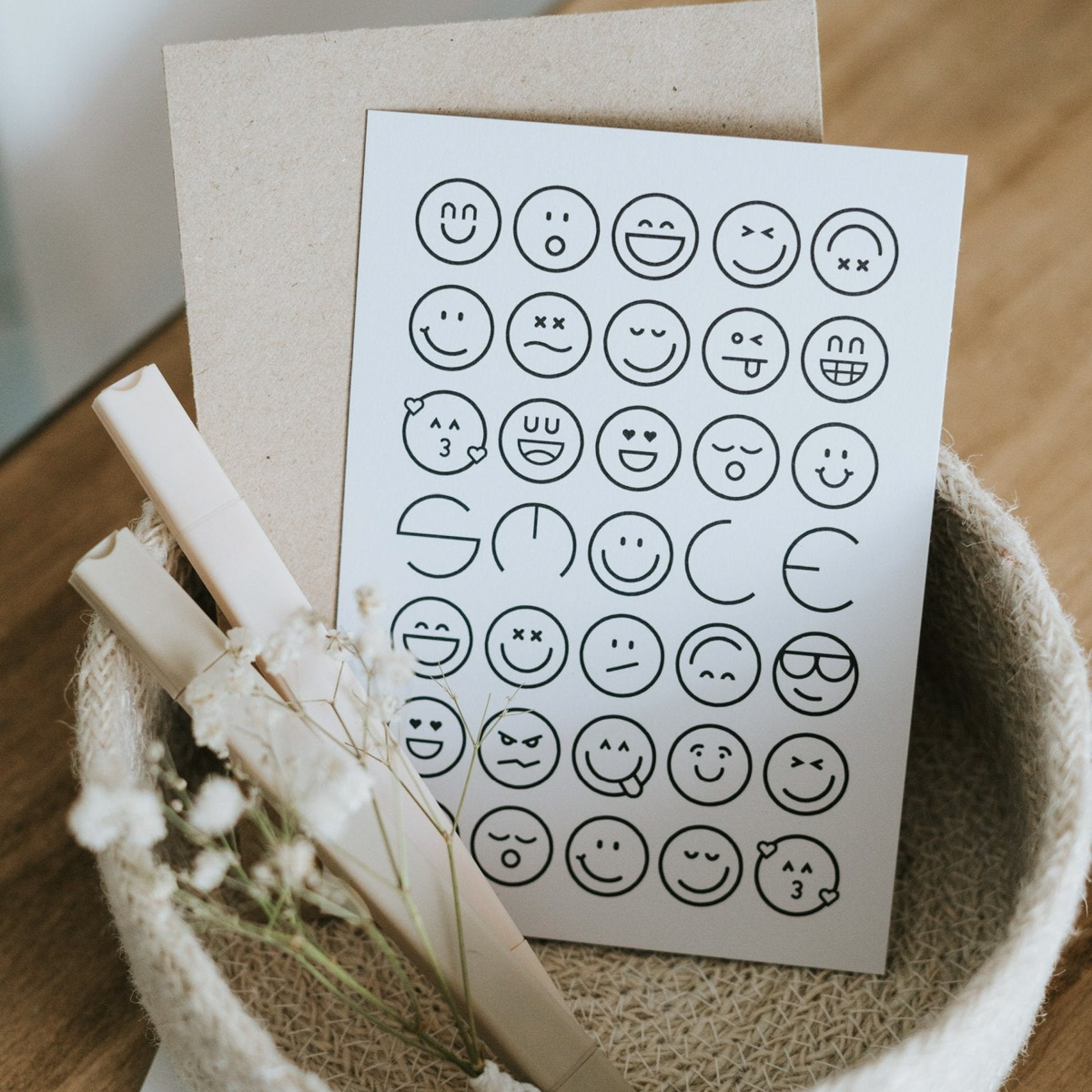 mabery-onlineshop-conceptstore-geschenkeladen-geschenkidee-geschenke-heldenglück-postkarte-smile-2