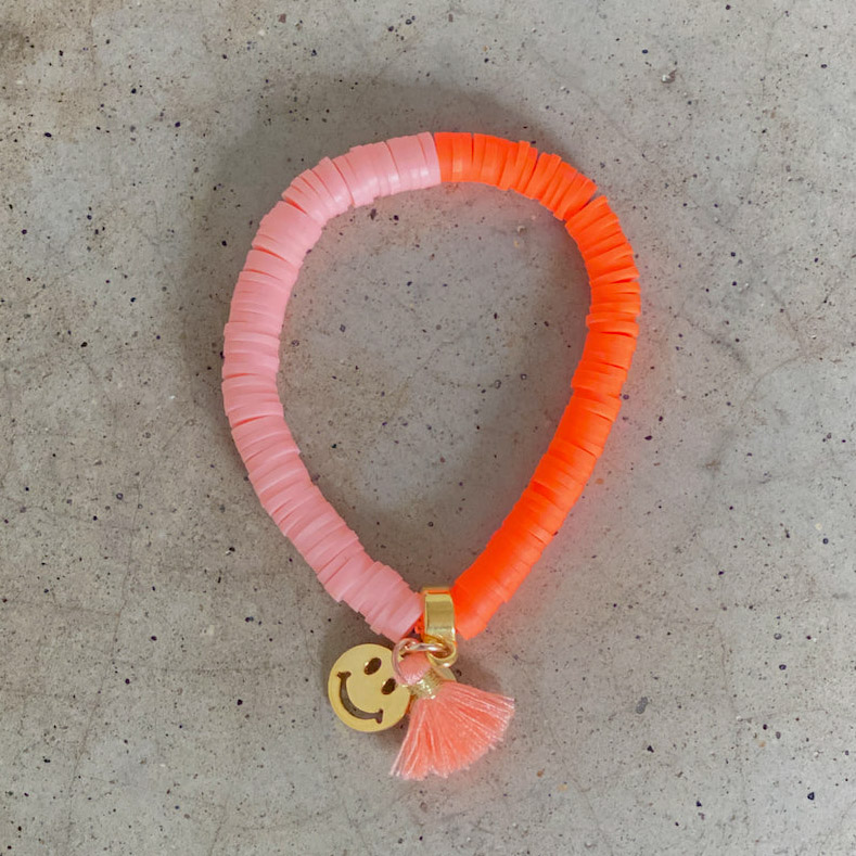 Armband mit Smiley-Anhänger und Quaste - Neon-Orange & Peach